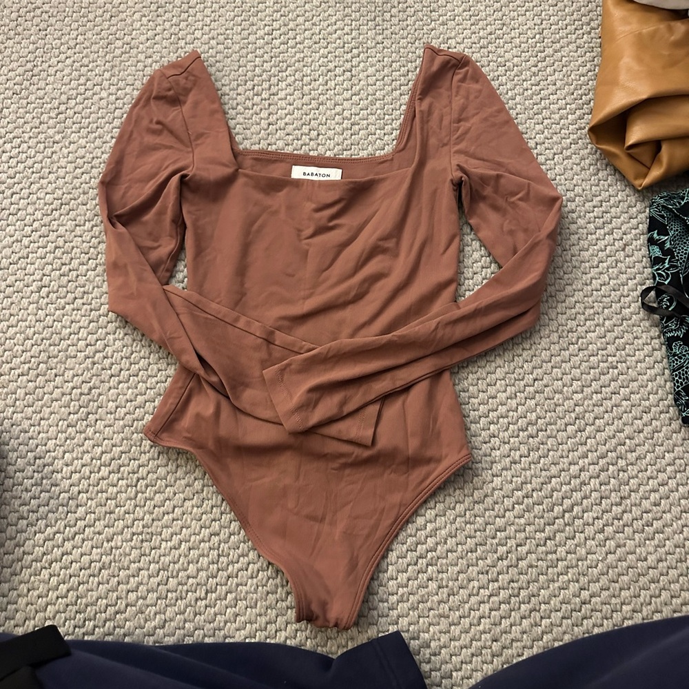 Babaton Square Neck Bodysuit in light mauve